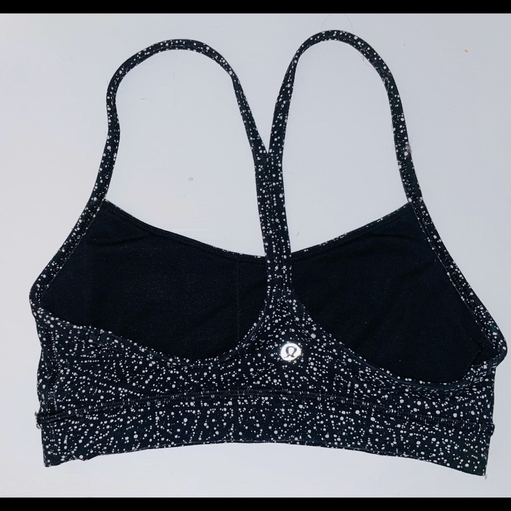 Lululemon size 4 sports bra!